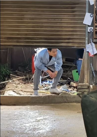 楊祐寧上傳了《華燈初上》幕後花絮，「夫妻吵架，湊甚麼熱鬧，我才不敢。」（圖／翻攝自楊祐寧臉書）