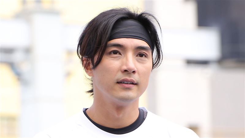 賈靜雯、賀軍翔等人被點名可以加入《華燈初上》。(圖/記者邱榮吉、楊澍攝影)
