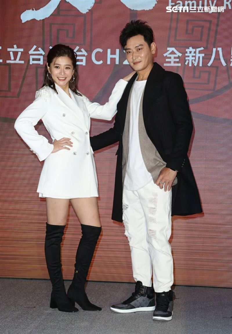 李燕配對陳冠霖演出新8點檔。(圖/記者邱榮吉攝影)