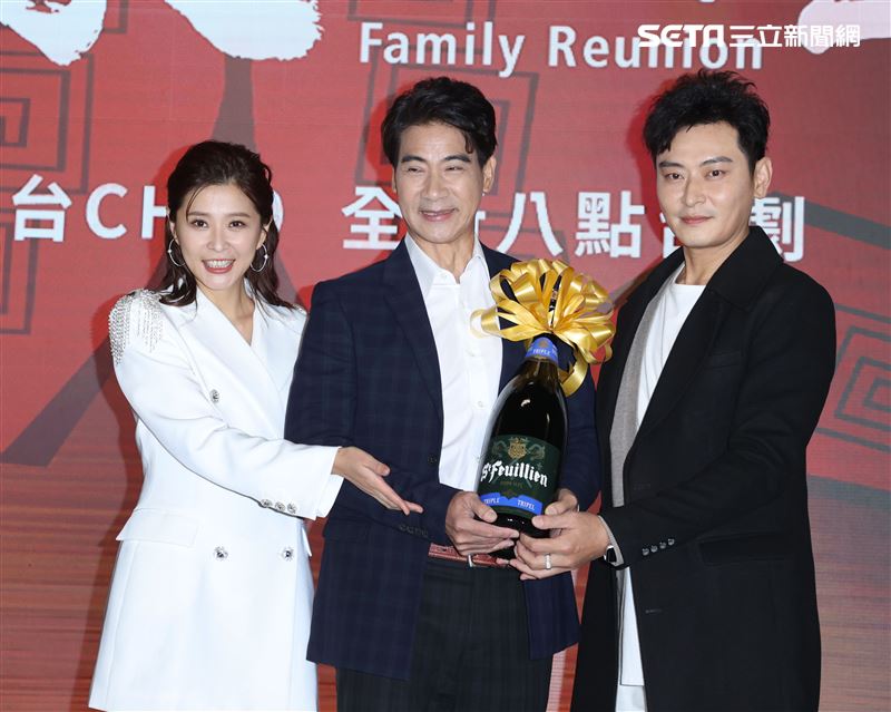 李燕、陳冠霖、翁家明合作新劇。（圖／記者邱榮吉攝影）