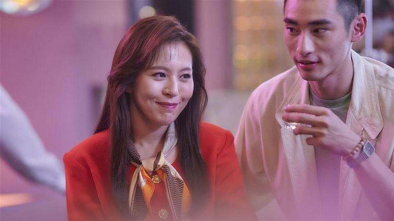 劉品言在《華燈初上》飾演花子。（圖／Netflix、百聿數碼提供。）