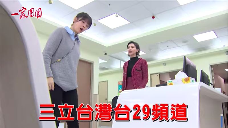 吳婉君賞李燕巴掌