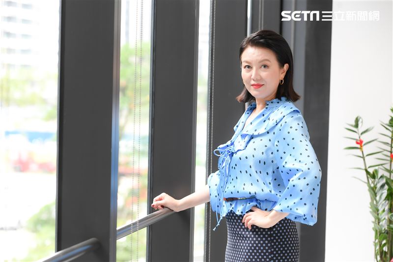 苗可麗要教女兒避孕，自己也不刻意找對象