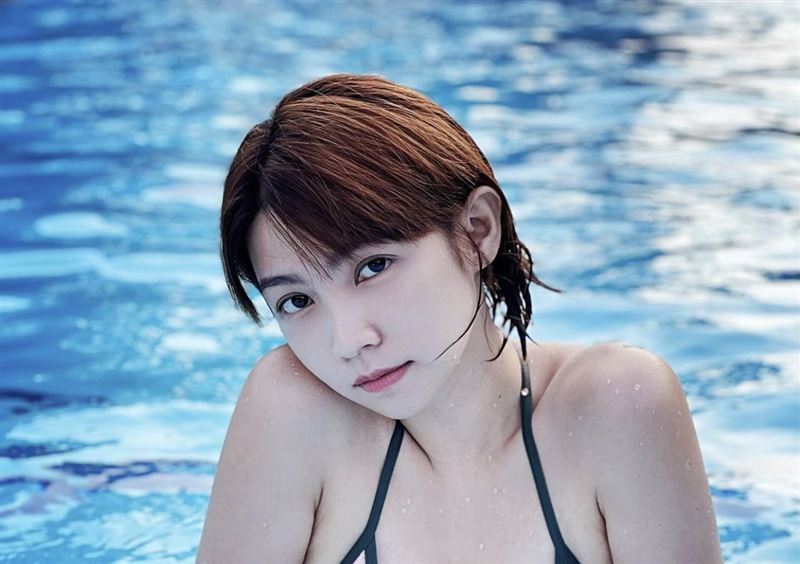 曾智希日前才曬出泳裝美照。（圖／翻攝自曾智希IG)