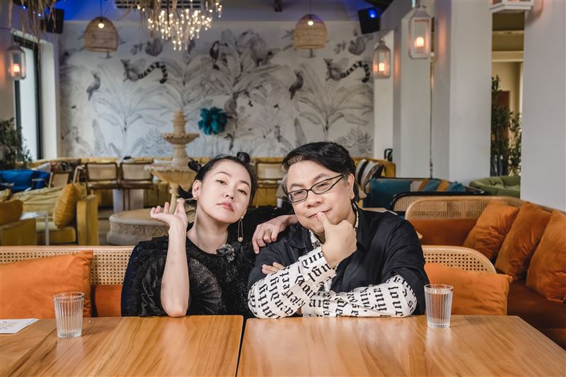 小S主持的《熙娣想聊》入圍韓國釜山影展「最佳創作者獎」。 （圖／CATCHPLAY+提供）