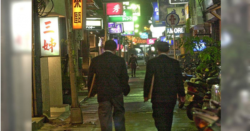 台劇《華燈初上》讓人好奇條通內的「小姐」光鮮生活，現實中也曾當過小姐的阿金阿嬤卻命運多舛。（示意圖／CTWANT）