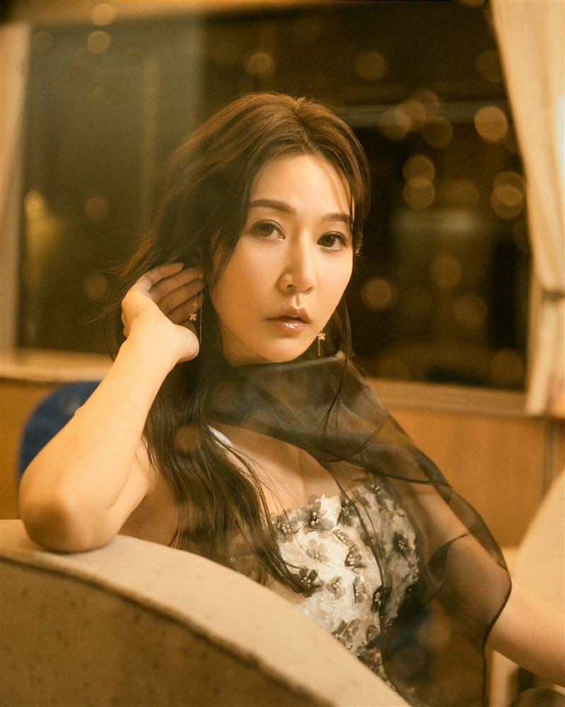 曾莞婷是最美「車掌小姐」。（圖／翻攝自臉書）