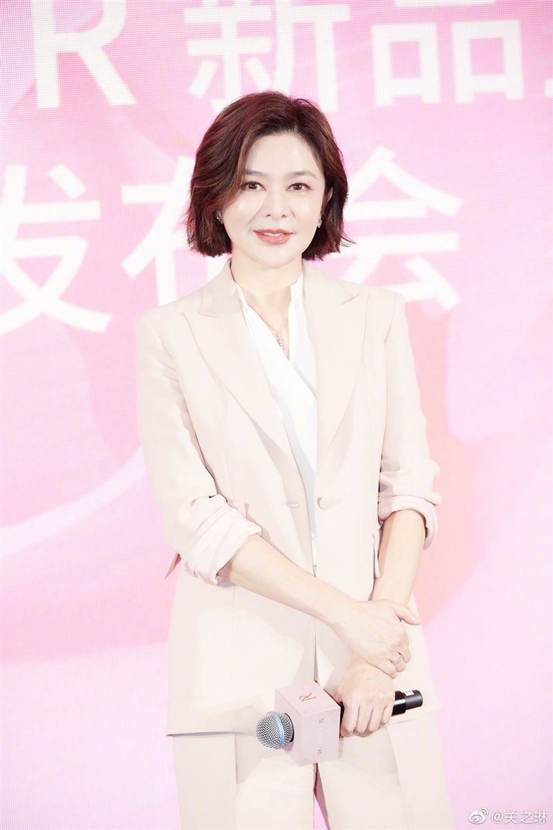 有「香江第一美人」稱號的香港女星關之琳。（圖／翻攝自關之琳微博）