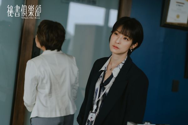 ▲《祕書俱樂部》六月飾演修杰楷妻子，劇中遇感情危機，霸氣嗆小三曾莞婷。（圖／TVBS提供）