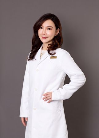 ▲▼熬夜追劇小心「眼神死」!皮膚科醫師親授眼周保養重點。(圖/品牌提供)