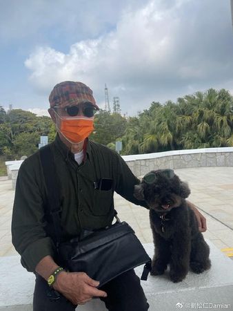 ▲▼劉松仁3年前驚傳中風，73歲現況曝光。（圖／翻攝自微博）