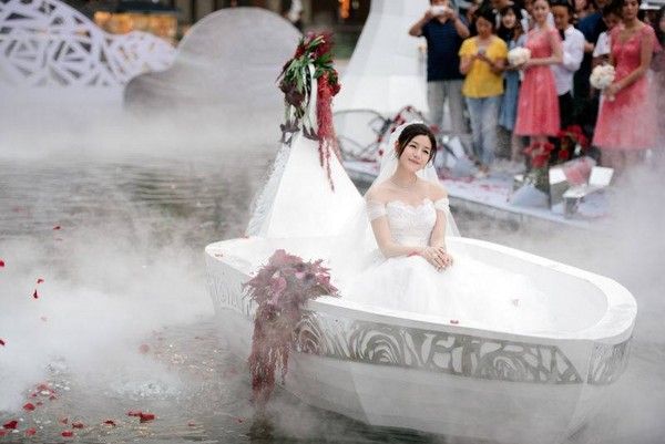 ▲陳曉、陳妍希結婚照。（圖／資料照／柴視覺提供）