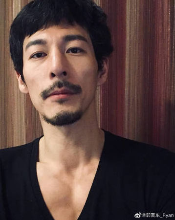 ▲郭鑫近年大多在大陸發展演藝事業。（圖／翻攝自微博／郭晉東_Ryan）