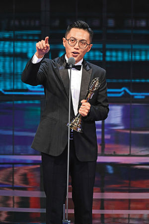 導演林君陽拿下金鐘獎後戲約不斷,目前全心投入《與惡2》前置作業。(三立提供)