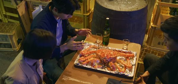 ▲▼《美食無間》近距離拍美食特寫,網喊太邪惡啦。(圖/翻攝自Netflix)