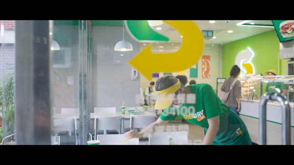 ▲方志友在《有生之年》飾演Subway店員。（圖／翻攝自Netflix）