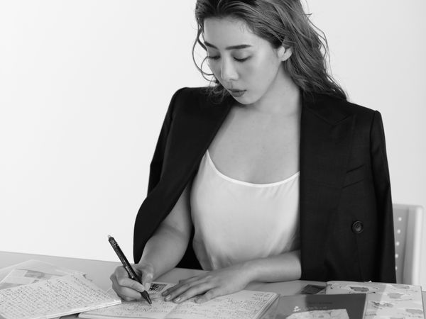 ▲▼日本女公關小川愛莉,從時薪1500日圓到破26萬,秘訣都在書中分享。(圖/圓神出版社)