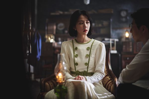 ▲《商魂》李國毅成為劇末「彩蛋」,令人期待第二季 。邵雨薇始終陪伴在老公傅孟柏的身旁。(圖/欣蘭企業股份有限公司提供)