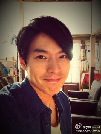 ▲許瑋倫43歲冥誕！　舊愛李威「連續14年沒缺席」罕見2行發文看哭網。（圖／翻攝自微博／李威）