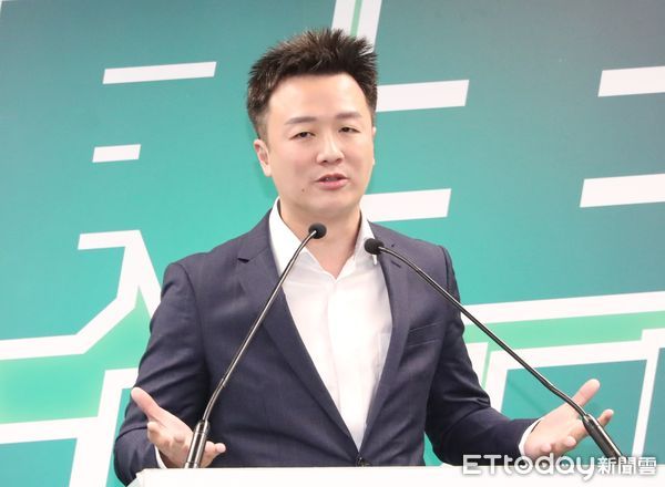 ▲▼賴清德召開「新北市立委候選人徵召記者會 李正皓。(圖/記者屠惠剛攝)