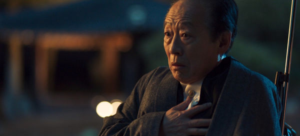 ▲▼市長邪惡面貌露出來,竟殺了NK化學會長。(圖/Disney+提供)