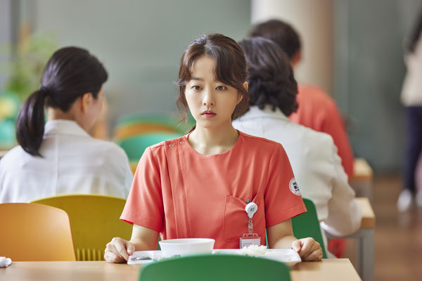 ▲《精神病房也會迎來清晨》。(圖/Netflix提供)