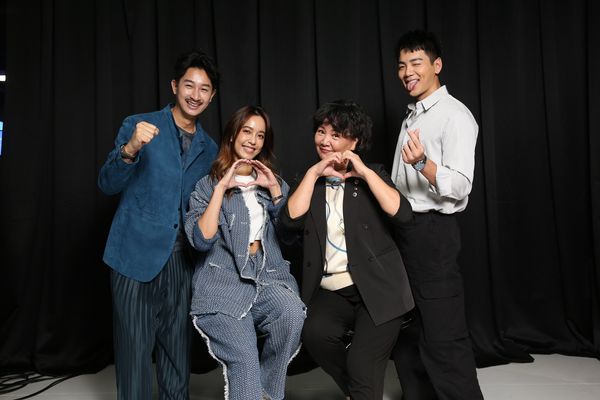 ▲▼ Darren邱凱偉(左起)、陳庭妮及禾浩辰(右)在節目《誰來演戲之圓桌對談》中分享不少拍戲趣事。(圖/鏡電視提供)