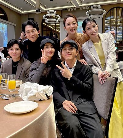 ▲李千娜、黃尚禾參加曾智希、陳志強婚禮。（圖／翻攝自Instagram／n_a_n_a_l_e_e）