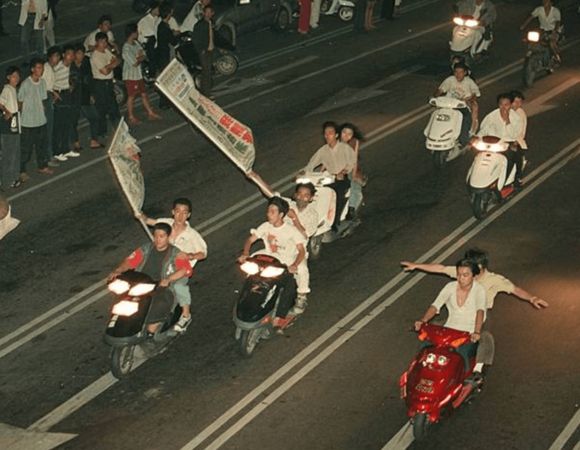 ▲▼ 台中飆車族            。（圖／翻攝 寶島聯播網）