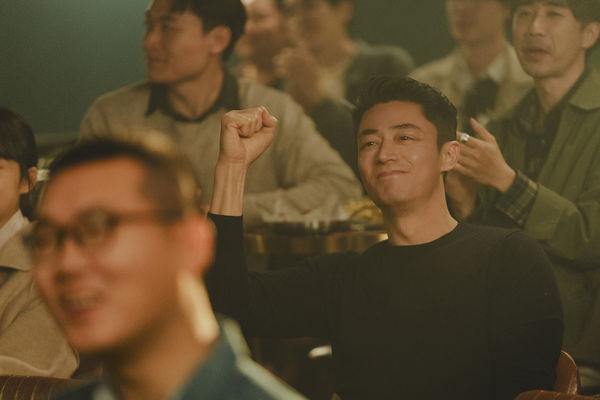 ▲《忘了我記得》由謝盈萱、秦漢主演。（圖／Netflix提供）