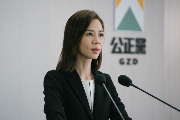 ▲▼人選之人-造浪者 謝盈萱、黃健瑋、王淨、戴立忍、陳姸霏主演。（圖／Netflix提供）