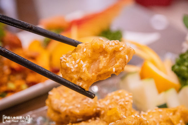 ▲▼咕咕香甕缸雞。（圖／那倆人玩樂人生提供）