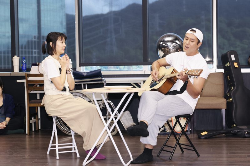 林雨宣（左）、莊凱勛。記者王聰賢／攝影