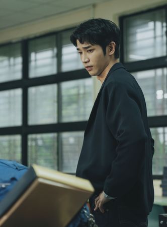 ▲《監所男子囚生記》由楊祐寧、劉以豪、陳澤耀、施名帥、張軒睿、邱以太主演。(圖/愛奇藝國際版、壹壹影業提供)