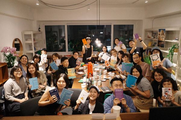 ▲▼獨立出版聯盟理事長陳夏民,在韓國舉辦台韓出版人交流會。(廖建華攝/逗點文創結社提供)