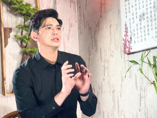 ▲郭唐佑再斜槓當統籌拍戲,小咖心酸全都露。(圖/社團法人國際健康運動整復協會提供)