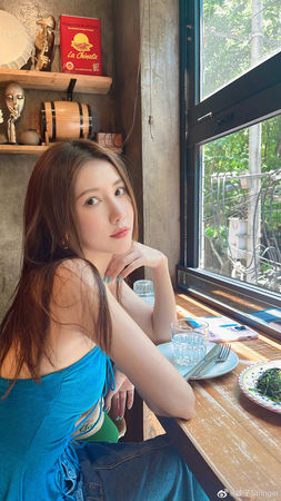 ▲▼弦子近況。(圖/翻攝自微博)