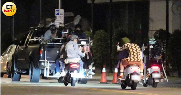 獨家/《百萬人推理》片場直擊 蔡凡熙飛車與婁峻碩互射煙火