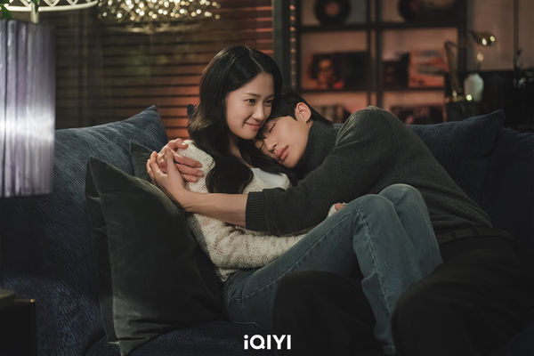▲▼《狐妖小紅娘》《背著善宰跑》。（圖／iQIYI提供）