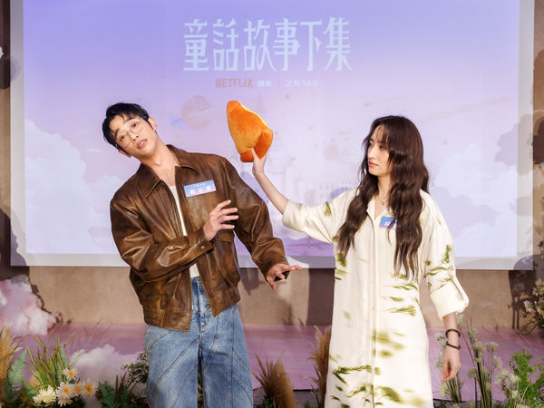 ▲台劇《童話故事下集》柯佳嬿、劉以豪、編導李念修。(圖/Netflix提供)