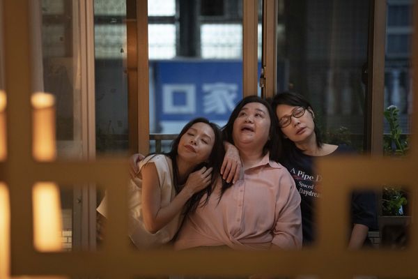 ▲《拜六禮拜》由鍾欣凌、丁寧、孫淑媚主演。(圖/華視、公視臺語台提供)