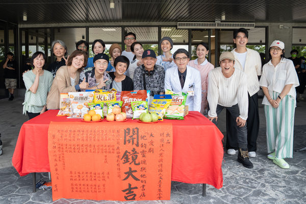 ▲大愛劇舉辦《他的靈魂與他的書店》開鏡儀式。（圖／大愛電視提供）