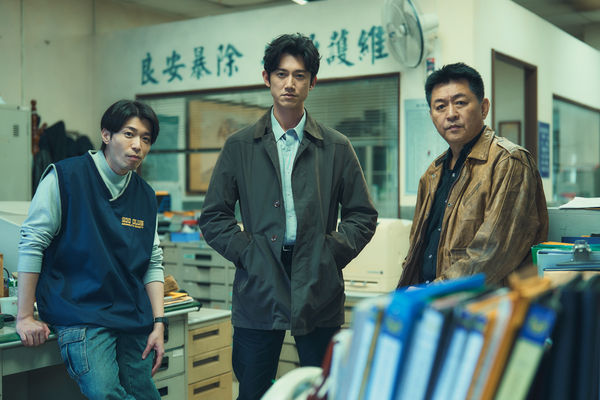 ▲Netflix 攜手頂尖台港製作團隊,5部華語影視作品。《乩身》挑戰台式奇幻宇宙觀、《妮波自由式》打造 LGBTQ+都會愛情輕喜劇、《明日戰記》、《誰是被害者2》。(圖/Netflix提供)