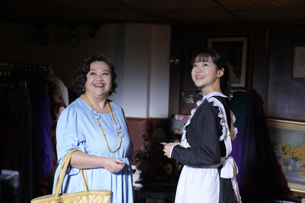 ▲《影后》謝盈萱、薛仕凌、楊貴媚、鍾欣凌、曾莞婷、林廷憶、黃迪揚。(圖/Netflix提供)