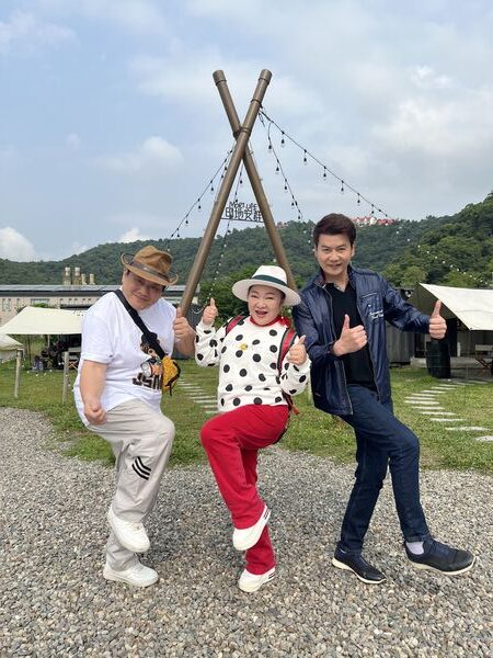 ▲白冰冰製作、主演台劇《天知道》獲得好評，在YouTube節目《誠懇逗陣》中展開感恩之旅。（圖／長興影視提供）