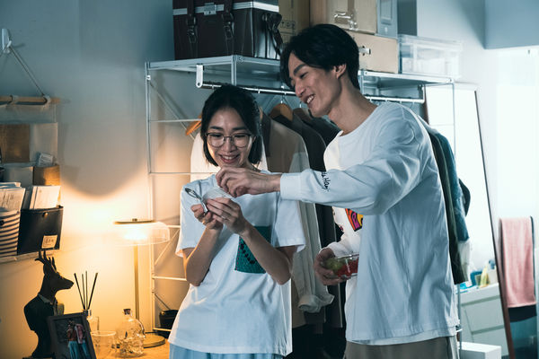 ▲《茁劇場:走過愛的蠻荒》李英宏重逢初戀姚吉慧;《茁劇場:滴水的推理書屋》羅宏正飾演推理小說作家高辰緯。(圖/MyVideo)