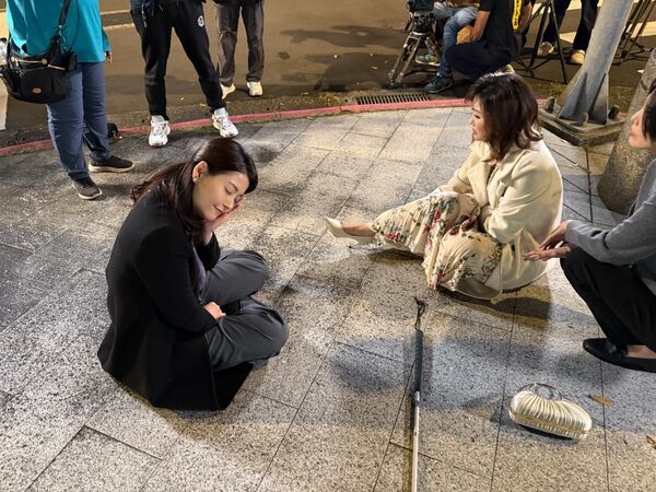 ▲王樂妍在《百味人生》周旋於黃少祺、謝承均之間。（圖／三立提供）