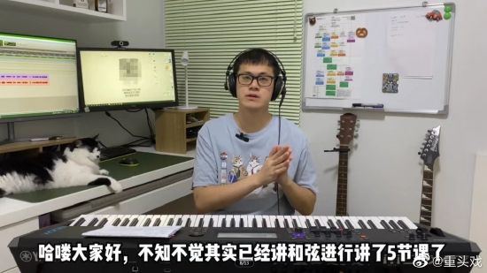 ▲網紅音樂人電梯猥褻鄰居「站背後DIY」　受害女一看監視器噁到發麻。（圖／翻攝自微博）