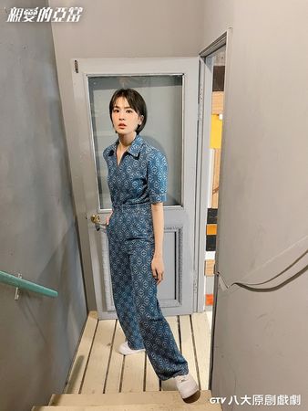 ▲胡宇威確診後首露面,視訊參加《親愛的亞當》特映會。(圖/八大提供)