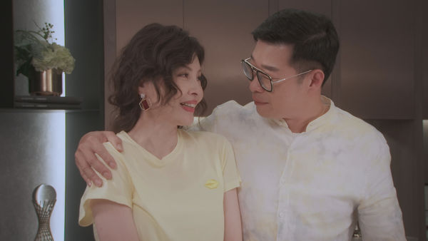 ▲《婚姻結業式》面對女兒不諒解，張本渝落淚無語 。（圖／華視提供）